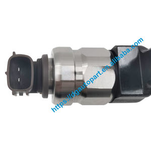 Nuevo inyector de combustible Common Rail diésel de alta calidad 295050-1050 16600-5X30A para Nissan Navara YD25 2,5 - Product Image 6