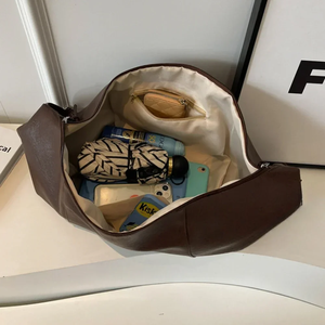 Sacs à bandoulière rétro en cuir pour femmes, collection Hiver 2025 – Sacs Hobo et sacs à main tendance pour femme, vente en gros - Product Image 6