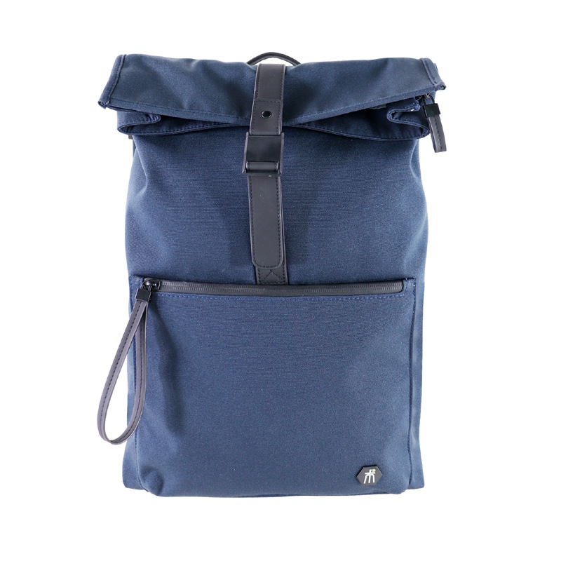 bleu foncé