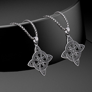 Gioielli fortunati da uomo nuova collana con nodo celtico in stile retrò - Product Image 3