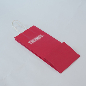 ถุงกระดาษคราฟท์พิมพ์ลายตามสั่ง สีขาว เคลือบฟิล์ม ปั๊มนูน/ปั๊มจม ราคาโรงงาน ของใหม่ - Product Image 1