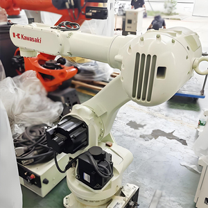 Robot industriel 6 axes polyvalent de petite et moyenne taille RS080N, charge utile 80 kg, portée maximale du bras 2100 mm, chargement d'outils - Product Image 1