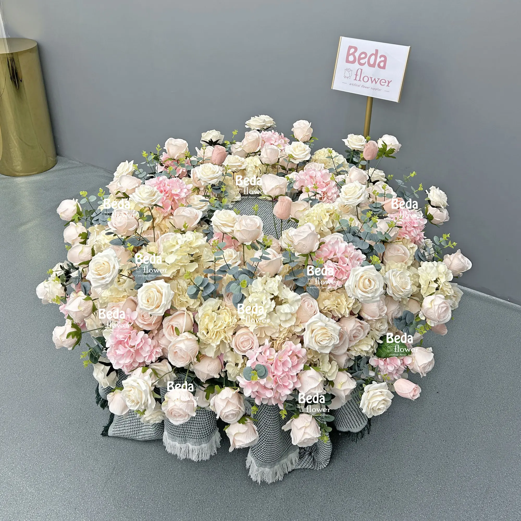 Vendita diretta della fabbrica Beda regalo di bellezza artificiale colorato ricco bouquet torta centrotavola tavolo decorazione festa di nozze