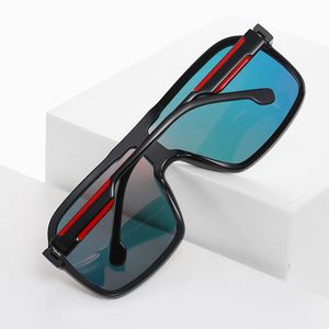 Lunettes de soleil sport polarisées personnalisées anti-UV et coupe-vent pour hommes et femmes, idéales pour le vélo de route, la course et le cyclisme, avec monture en PC et verres TAC - Product Image 3
