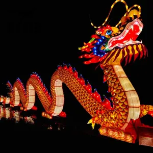 新年の装飾のための中国のランタンフェスティバルクリスマスの巨大なLEDシルクドラゴンランタン