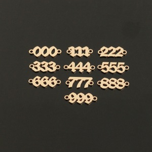 E303 Pendentif porte-bonheur en métal rempli d'or véritable 14 carats numéro gf <span class=keywords><strong>111</strong></span> 666 777 pour collier - Product Image 2