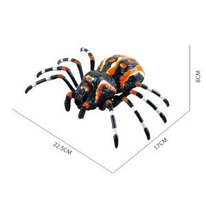 Forme réaliste Araignée marchante en plastique Jouet d'animaux de simulation infrarouge RC pour enfants Jouet d'araignée télécommandé avec lumière - Product Image 6