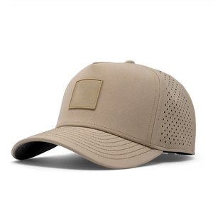 Sombrero de Golf impermeable con corte láser personalizado de viaje para hombre, gorras de béisbol de rendimiento de poliéster de 5 paneles con parche de goma de PVC - Product Image 2