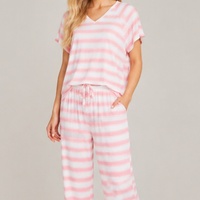Ensemble de pyjama rayé confortable et respirant personnalisé en usine, vêtements décontractés pour femmes, ensemble de vêtements de nuit en modal pour l'été