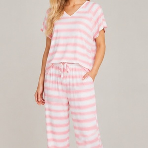 Conjunto de Pijamas a Rayas Cómodos y Transpirables de Fábrica, <span class=keywords><strong>Ropa</strong></span> Casual <span class=keywords><strong>para</strong></span> Mujer, Conjunto de <span class=keywords><strong>Ropa</strong></span> de Dormir Modal de Verano - Product Image 1