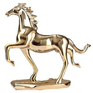 Estatua de <span class=keywords><strong>caballo</strong></span> de oro árabe personalizada al por mayor, escultura de resina 3D para decoración del hogar, adorno animal elegante para - Product Image 6