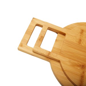 Planche à découper en bambou ronde avec poignée pour usage en cuisine - Product Image 2