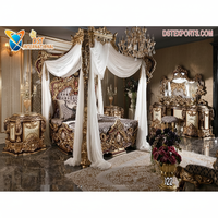 Tempat Tidur Mewah King Size Empat Tiang Model Mahkota Desain Royal Ukiran Kayu Jati Berat Set Sofa Kayu Ukiran Tangan Eksklusif