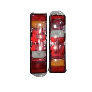 אביזרי הו לו מנורת LED אחורית WG9925810001 WG9925810002 אור מנורת זנב אחורית SINOTRUK HOWO A7 חלקי חילוף לגוף משאית