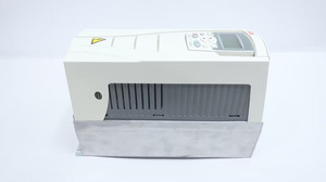 ACS550-U1-04A1-4 ACS550 ซีรีส์ ไดรฟ์ VFD 2 แรงม้า 0-500Hz 380-480VAC PLC - Product Image 1