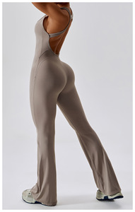 Survêtement de Grossesse avec Logo Supplémentaire et Leggings Évasés, Ensemble Deux Pièces de Joggers à Effet Froncé pour l'Entraînement des Femmes - Product Image 6