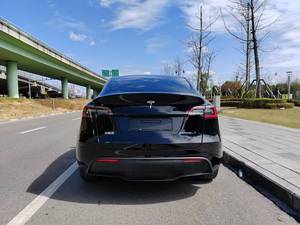 <span class=keywords><strong>Tesla</strong></span> Model Y 2021, SUV électrique à traction arrière, autonomie standard, conduite autonome, véhicule zéro émission, véhicule high-tech prêt à être expédié - Product Image 5
