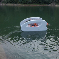 Bateau-maison flottant gonflable en PVC durable et personnalisé, alimenté à l'énergie solaire, capacité de 100 à 500 kg pour loisirs commerciaux