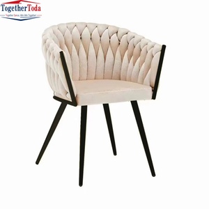 Silla de Comedor Moderna y Popular de Estilo Retro, de Lujo, Tapizada en Terciopelo, de Alta Calidad, para Hoteles y Restaurantes - Product Image 2