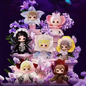 Caja Sorpresa Original de Softopia Viora con Hermosas Flores, Muñeca Rosa Beyond the Blossom, Muñeca Lirio, Muñeca Coleccionable, Colgante - Product Image 2