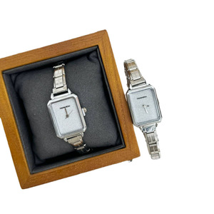 Korean Style Women's Quartz <b>Watch</b> Stainless Steel <b>Case</b> Rhinestone Square Dial Analog Display Butterfly Clasp 8mm Thickness - Product Image 5