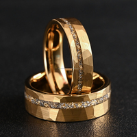 DRX Schmuck Großhandel 8/6MM Gold Wolframkarbid Herren Ehering Klassischer Gehämmerter Paar-Jubiläums-Verlobungs-Versprechensring