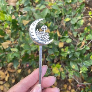 Épingle à <span class=keywords><strong>cheveux</strong></span> vintage plaquée argent, motif croissant de lune, champignon et étoile, style sorcière gothique bohème, <span class=keywords><strong>pour</strong></span> femme, usage quotidien, fête, occasion, cadeau - Product Image 2