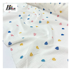 100% <span class=keywords><strong>coton</strong></span> Double couche <span class=keywords><strong>gaze</strong></span> crêpe tissu classique petit <span class=keywords><strong>coeur</strong></span> imprimé brocart pour chemises robes jupes - Product Image 1