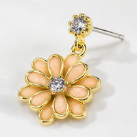 Anting-anting wanita Mylove Custom Jewelry, antialergi, elegan, berlapis emas 18K, kuningan, enamel, bunga, zircon CZ, dengan paku perak.