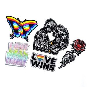 Étoile personnalisée DIY Western Patchs Brodés Chaussures Chapeaux Vêtements Designer Chenille Paillettes Paillettes Badges Fer-On Papillon - Product Image 3