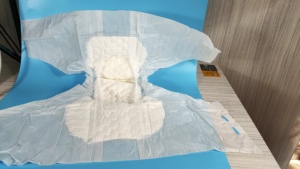 Fornitura di nuovo <span class=keywords><strong>Design</strong></span> Unisex in tessuto monouso per pannolini per adulti con stampa di probiotici per pannolini per anziani - Product Image 4