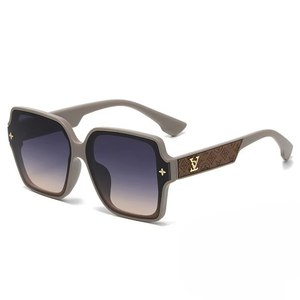 Luxury Oversized Square Sunglasses for Women UV400 Protection Designer Style <b>Eyewear</b> for Daily Party Beach Travel - Product Image 2