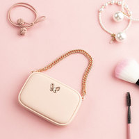 Batterie externe chauffante rapide et élégante en forme de sac à main 5000-10000mAh avec sorties Type-C/USB pour filles