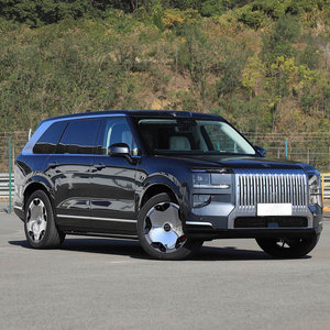 ZEEKR 9X PHEV 2025 Usado, SUV de Lujo de Tamaño Grande, 6 Asientos, Carga Rápida, Híbrido Enchufable, Bajo Kilometraje, Depósito para Exportación - Product Image 3
