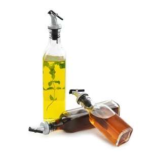 150/250/500ml vente chaude <span class=keywords><strong>carafe</strong></span> à <span class=keywords><strong>huile</strong></span> claire vinaigre verre distributeur d'<span class=keywords><strong>huile</strong></span> d'olive bouteille avec verser et entonnoir pour la cuisine - Product Image 5