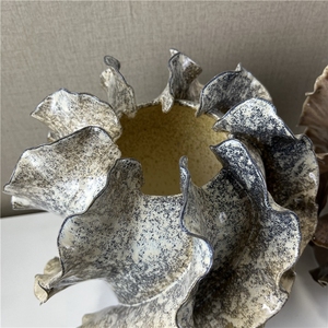 Jarrón de Cerámica de Diseño Nórdico Hecho a Mano, Jarrones de Cerámica Modernos y Antiguos Únicos para Decoración del Hogar, Jarrón Alto para Arreglos Florales al por Mayor - Product Image 3