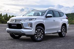 7ชุดคอมโบสำหรับมิตซูบิชิปาเจโร2020ออฟโรด<span class=keywords><strong>4x4</strong></span>ฝาครอบไฟท้ายไฟหน้าชุดฝาครอบไฟตัดหมอกอุปกรณ์เสริมภายนอก - Product Image 4