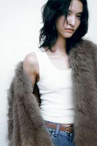 2022 <span class=keywords><strong>ZA</strong></span> <span class=keywords><strong>RA</strong></span> nuovo stile da donna giacca in pelliccia di coniglio con collo a V cappotti caldi invernali alla moda corti da donna - Product Image 5