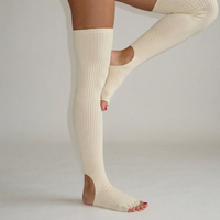 Chaussettes de yoga et de Pilates personnalisées pour femmes, à bout ouvert, à talon ouvert, antidérapantes, respirantes, à séchage rapide, chaussettes de sport OEM