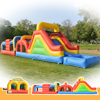 Parcours d'obstacles gonflable Rainbow Beach Surf Up avec toboggan et château gonflable