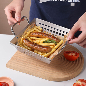 Cesta de parrilla cuadrada perforada de acero inoxidable con asa para drenaje de frutas y verduras, portátil y fácil de limpiar - Product Image 4