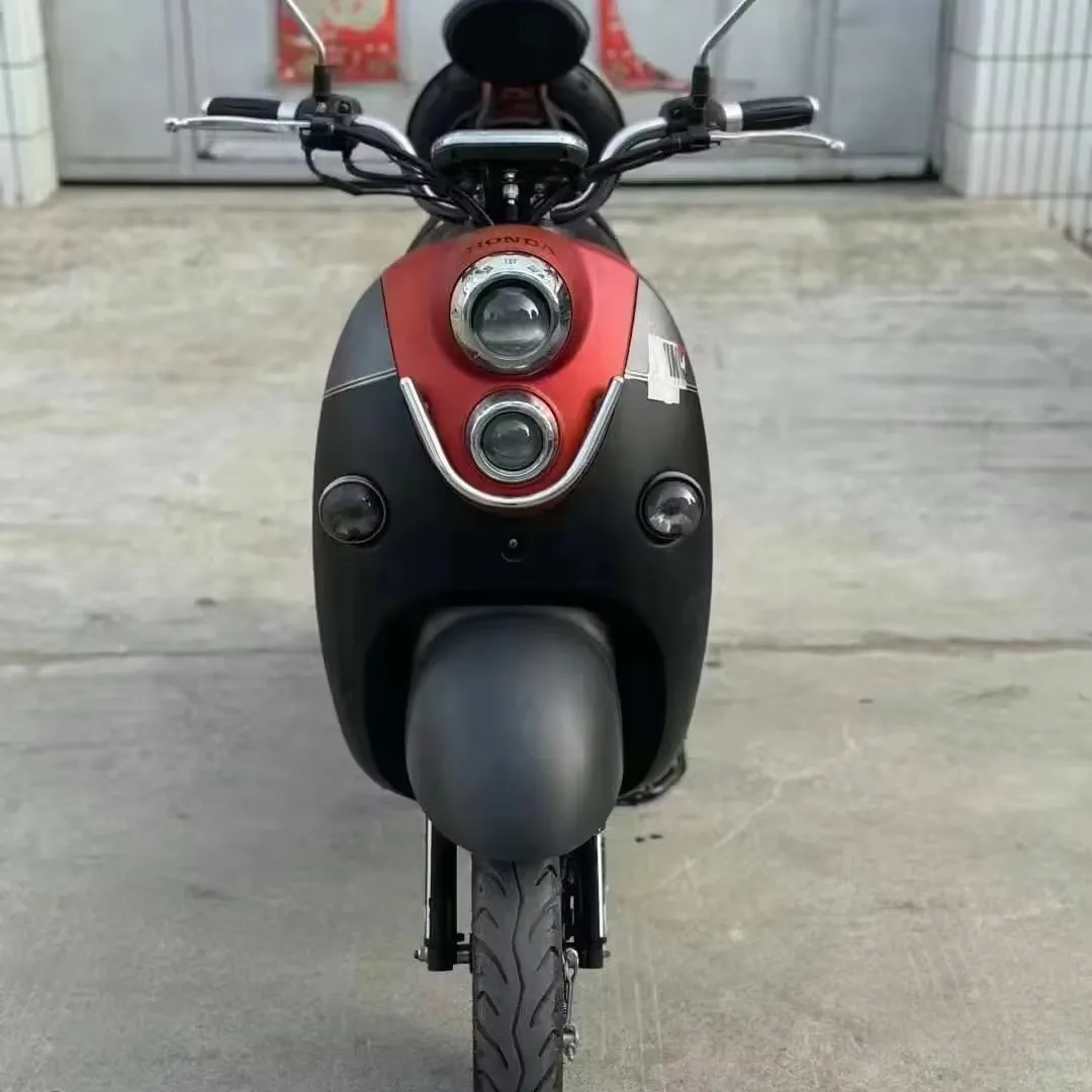 Atacado uesd motocicleta Honda Turtle 125cc alta qualidade na china esporte moto para andar
