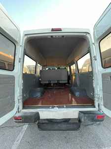 <span class=keywords><strong>IVECO</strong></span> <span class=keywords><strong>Daily</strong></span> Usada, Modelo 2019, 6 Asientos, Motor Diésel, Transmisión Manual, Motor Delantero, Tracción Trasera, Furgoneta Ligera - Product Image 5