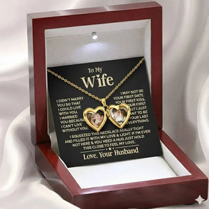 Collar con Colgante de Marco de Fotos Personalizado en Acero Inoxidable 316L con Baño de Oro PVD de 14k/18k para Sublimación, para Hombres y Mujeres - Product Image 1