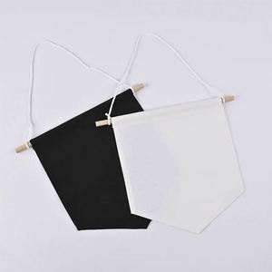 พิมพ์ธงผ้าใบแขวนผนังแบบกำหนดเอง พร้อมโลโก้ของคุณ - Product Image 1