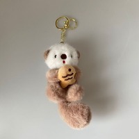 Porte-clés en fourrure de forme animale Kawaii Porte-clés loutre de mer en coton de 10cm Porte-clés en peluche gonflé en PVC personnalisé