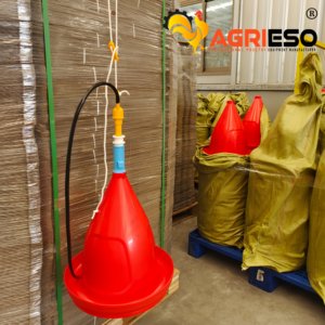 Agrieso, equipo avícola de alta calidad, Material plástico PP, <span class=keywords><strong>bebedero</strong></span> automático para pollos, bebederos colgantes con <span class=keywords><strong>campana</strong></span> roja para Gallinero - Product Image 1