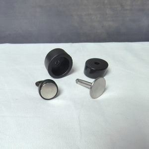 BDSM 또는 병원 침대 의료 구속 벨트 본디지 기어를위한 강력한 블랙 스테인레스 스틸 마그네틱 잠금 장치 및 키 - Product Image 4