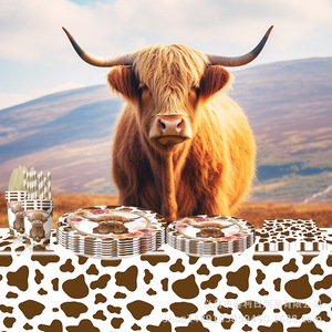 Articles de fête sur le thème des vaches des Highlands : Assiettes en papier, gobelets, pailles, ensemble de vaisselle jetable pour les fêtes d'anniversaire des enfants - Product Image 1