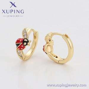 X001117955 <span class=keywords><strong>Orecchini</strong></span> a cerchio XUPING a forma di <span class=keywords><strong>coccinella</strong></span>, placcati oro 14K, con zirconi scintillanti, per uso quotidiano - Prezzo di fabbrica - Product Image 4